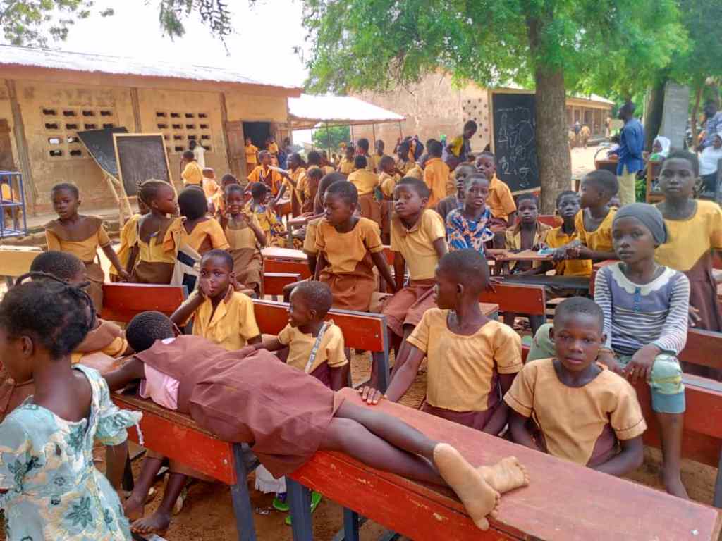 GES bemoans growing tattooing, multiple-piercing and bleaching among pupils