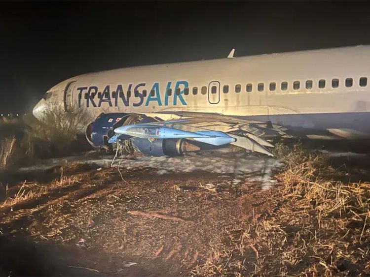 Plane skids off runway in Senegal, injuring 10 people