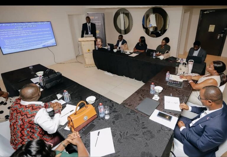 WhatsApp Image 2025-10-27 at 22.13.47_0a2d88fe